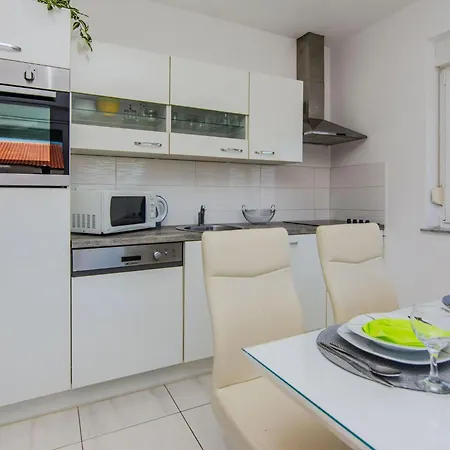 Apartment Andreja By Interhome Vir