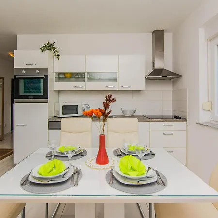 Apartment Andreja By Interhome