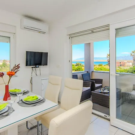 Andreja By Interhome * Vir